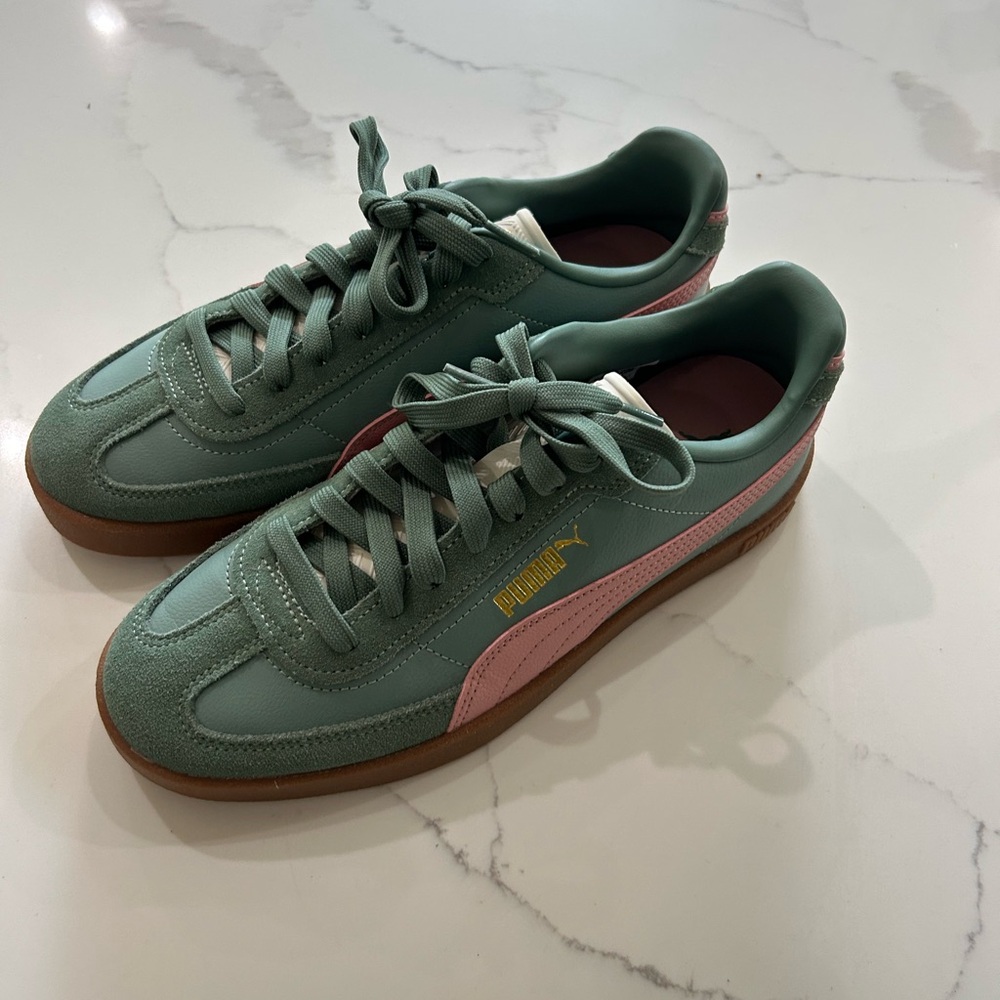 Puma Shoes - Green and Pink